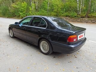 2001 BMW 5 серии 520i IV (E39) Рестайлинг, чёрный, 600000 рублей, вид 5