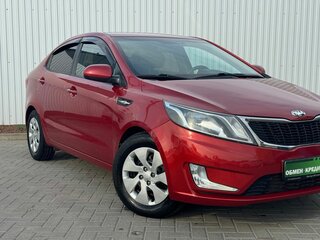 2013 Kia Rio 5-speed III, красный, 849000 рублей, вид 4