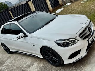 2015 Mercedes-Benz E-Класс 250 CDI IV (W212, S212, C207) Рестайлинг, белый, 2200000 рублей, вид 3
