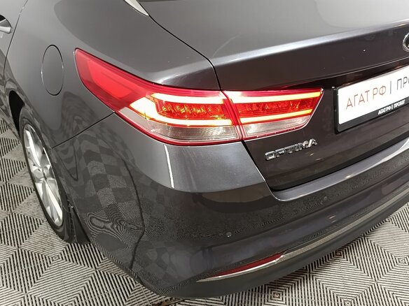 2017 Kia Optima IV, серый - вид 18