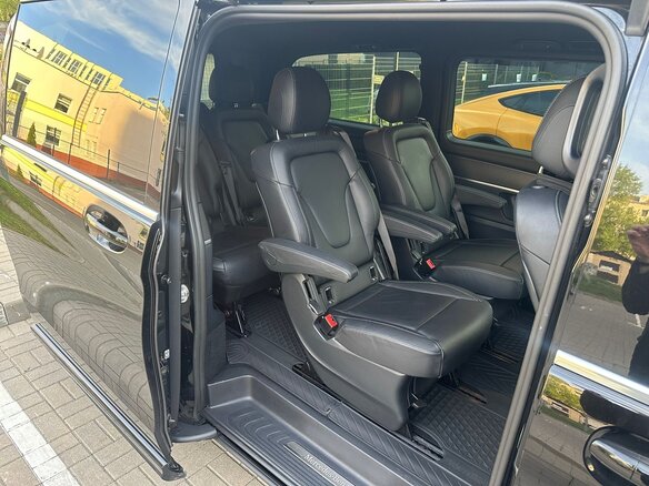 2020 Mercedes-Benz V-Класс Extra Long 250 d экстра длинный III (W447) Рестайлинг, чёрный, 5100000 рублей - вид 5