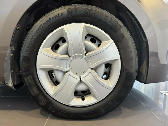 2016 Hyundai Solaris I Рестайлинг, коричневый, 849000 рублей - вид 23