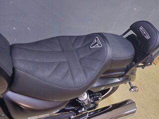 2014 Triumph Rocket III, чёрный, 1050000 рублей, вид 5