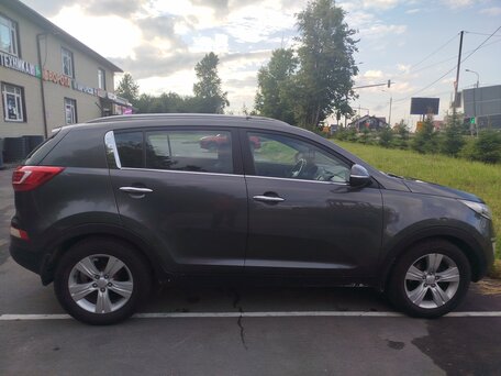 2010 Kia Sportage III, серый, 1100000 рублей, вид 2