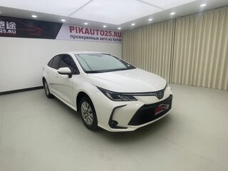 2022 Toyota Corolla XII (E210), белый, 1350000 рублей, вид 3