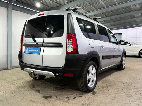 2018 Lada (ВАЗ) Largus Cross I, серебристый, 970000 рублей, вид 5