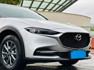2023 Mazda CX-4 I Рестайлинг, белый, 1800000 рублей, вид 4