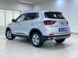 2025 Chery Tiggo 4 Pro I Рестайлинг, серебристый, 1780000 рублей, вид 4