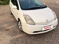 2010 Toyota Prius JDM II Рестайлинг (XW20), белый, 420000 рублей - вид 2
