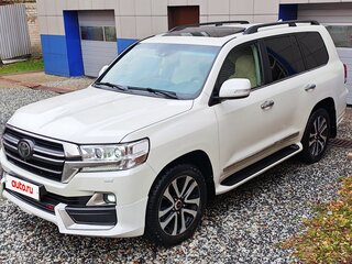 2019 Toyota Land Cruiser 200 Series Рестайлинг 2, белый, 5500000 рублей, вид 1