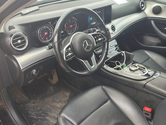 2020 Mercedes-Benz E-Класс 200 d V (W213, S213, C238), чёрный - вид 4