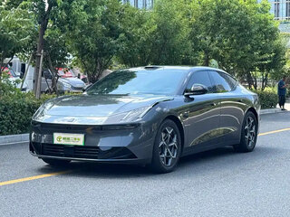 2025 Lynk & Co 10 18.4 kWh, серый, 4602874 рублей, вид 3
