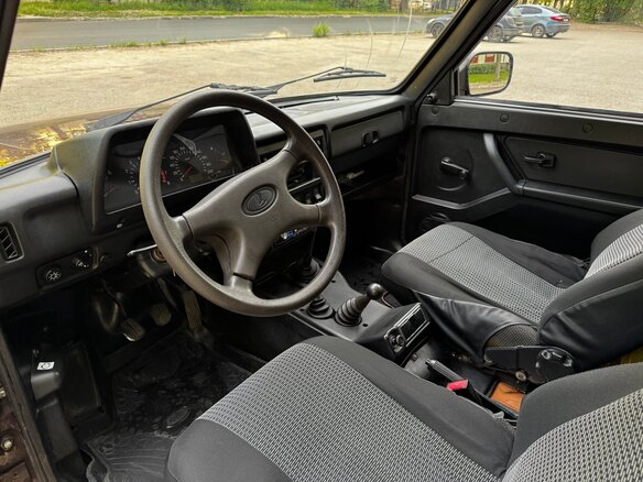 2011 Lada (ВАЗ) 2121 (4x4) I Рестайлинг, пурпурный, 425000 рублей - вид 7