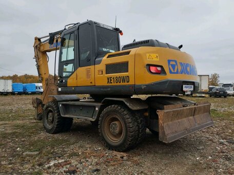 2024 XCMG XE180WD, жёлтый, 10307000 рублей, вид 4
