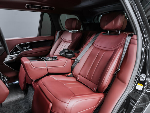 2026 Land Rover Range Rover P530 MHEV Long V, чёрный, 26950000 рублей - вид 16