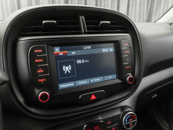 2019 Kia Soul III, красный, 1880000 рублей - вид 20