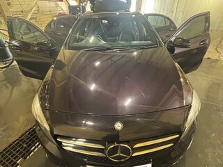 2014 Mercedes-Benz A-Класс 180 III (W176), фиолетовый, 1400000 рублей, вид 3