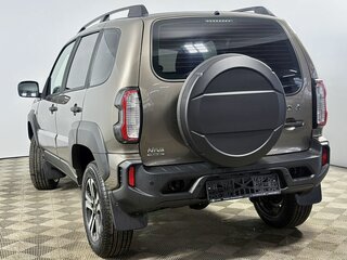 2026 Lada (ВАЗ) Niva Travel I Рестайлинг, коричневый, 1732000 рублей, вид 3