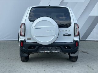 2024 Lada (ВАЗ) Niva Travel I, белый, 1062000 рублей, вид 4