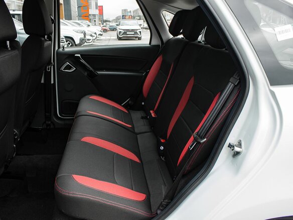 2026 Lada (ВАЗ) Granta Sport I Рестайлинг, белый, 1677000 рублей - вид 14