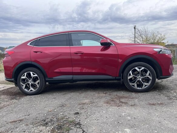 2023 Haval F7x I Рестайлинг, красный, 2100000 рублей - вид 3