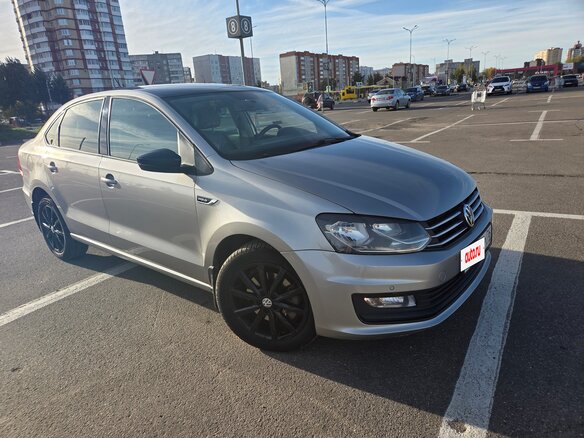 2019 Volkswagen Polo V Рестайлинг, серый, 1300000 рублей - вид 5