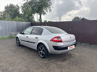 2008 Renault Megane II Рестайлинг, серый, 379000 рублей, вид 4