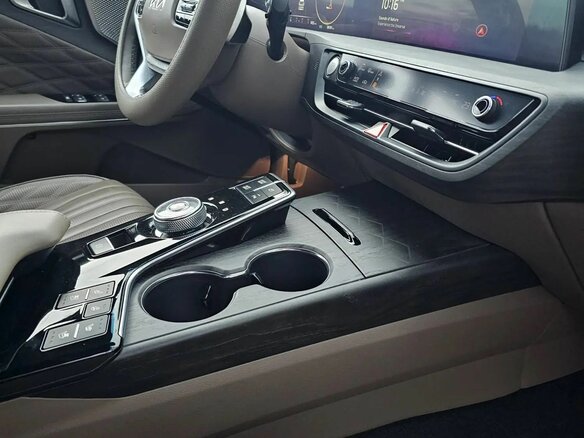 2021 Kia K8 I, чёрный, 4000000 рублей - вид 15