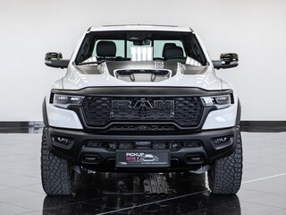 2025 Ram 1500 RHO V Рестайлинг, белый, 10790000 рублей, вид 2