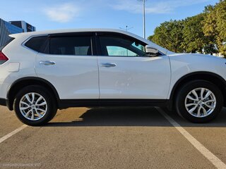 2021 Nissan X-Trail III Рестайлинг, белый, 2450000 рублей, вид 3