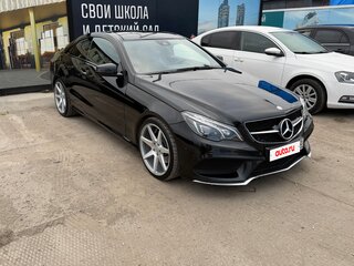 2015 Mercedes-Benz E-Класс 200 IV (W212, S212, C207) Рестайлинг, чёрный, 1630000 рублей, вид 2