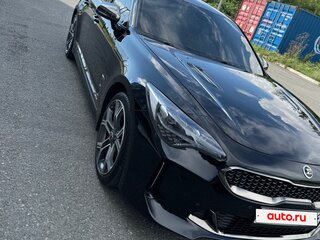 2019 Kia Stinger I, чёрный, 3500000 рублей, вид 5