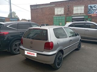 2000 Volkswagen Polo III Рестайлинг, серебристый, 270000 рублей, вид 2