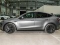 2025 Tesla Model Y Long Range I Рестайлинг, серебристый, 7639800 рублей - вид 3