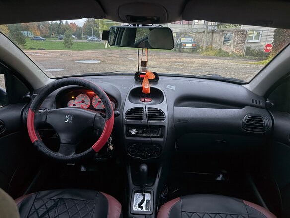 2003 Peugeot 206, серый, 180000 рублей - вид 6