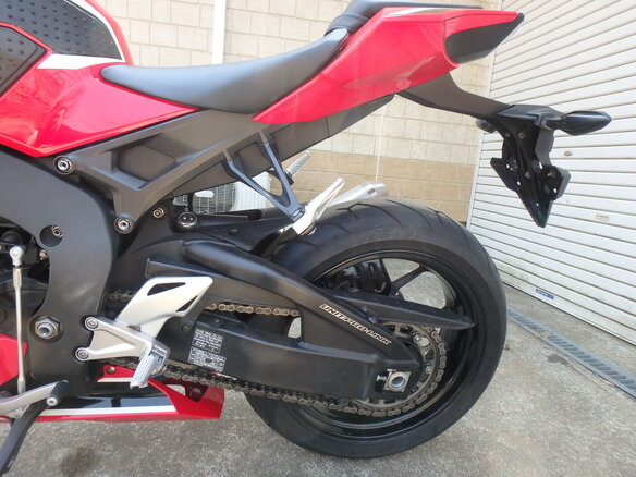 2017 Honda CBR 1000 RR/RA Fireblade, красный, 1330000 рублей - вид 11