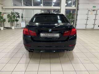 2010 BMW 5 серии 523i VI (F10/F11/F07), чёрный, 1450000 рублей, вид 4