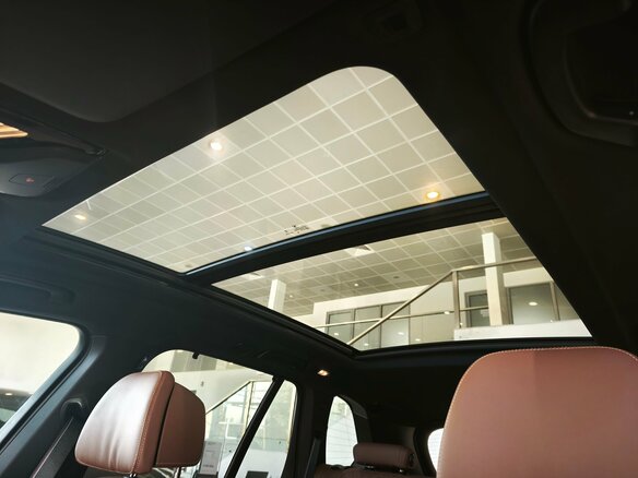 2025 BMW X5 40d IV (G05/G18) Рестайлинг, серый, 14500000 рублей - вид 24