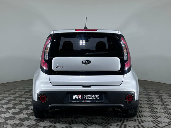 2018 Kia Soul II Рестайлинг, серый, 1340000 рублей - вид 4