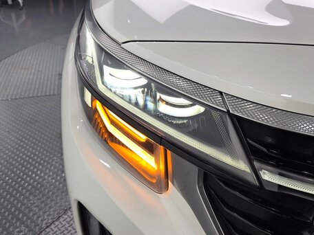 2022 Kia Seltos I Рестайлинг, белый, 1900000 рублей, вид 3