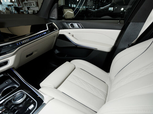 2026 BMW X5 40i IV (G05/G18) Рестайлинг, чёрный, 14555000 рублей - вид 18