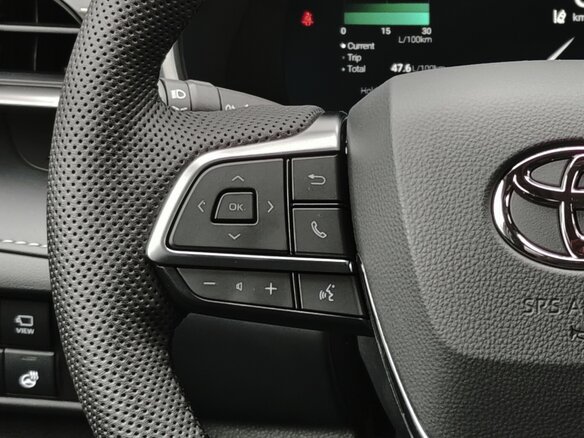 2026 Toyota Highlander IV (XU70), чёрный - вид 18