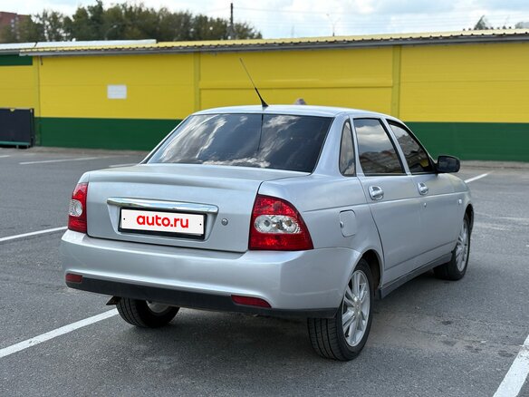2008 Lada (ВАЗ) Priora I, серебристый, 165000 рублей - вид 3