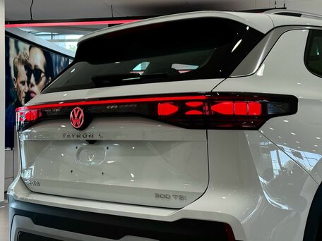 2026 Volkswagen Tayron II (China Market), белый, 4170000 рублей, вид 5