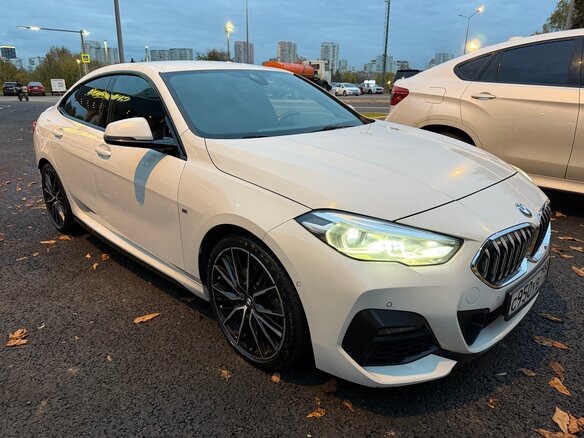 2020 BMW 2 серии Gran Coupe 218i F44, белый, 2990000 рублей - вид 1