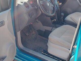 2010 Volkswagen Caddy Maxi III, зелёный, 800000 рублей, вид 5