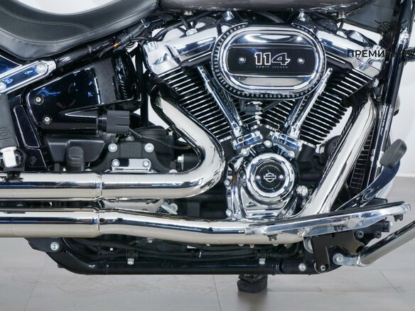 2023 Harley-Davidson Fat Boy, серый, 2277000 рублей - вид 9