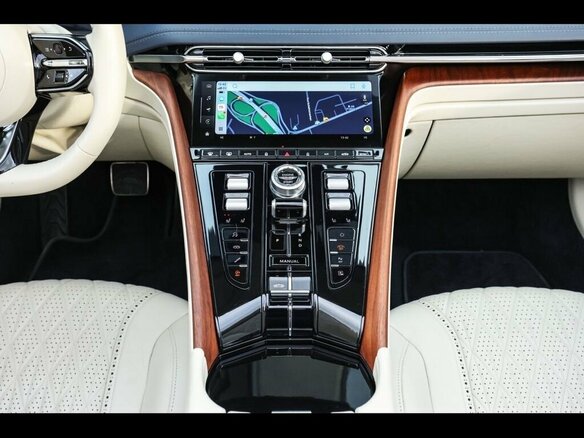 2025 Aston Martin DB12, синий, 36500000 рублей - вид 11