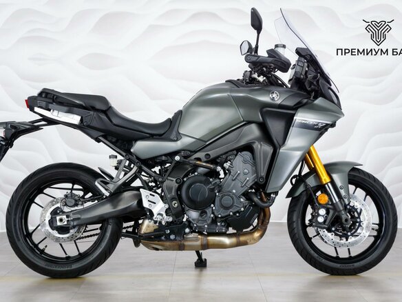 2021 Yamaha MT-09 Tracer (FJ-09), серый