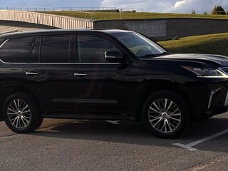 2018 Lexus LX 570 III Рестайлинг 2, чёрный, 7000000 рублей, вид 3
